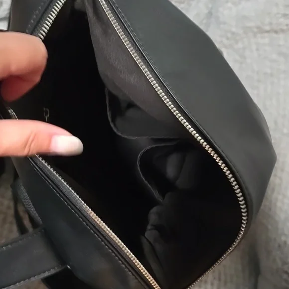 Ciao Backpack Tote - Picture 3 of 6